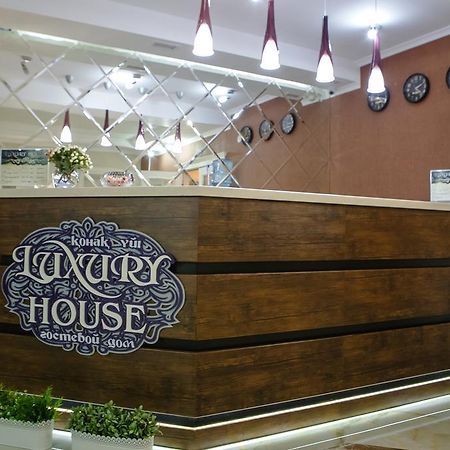 Luxury House Hotel Shymkent Exterior foto