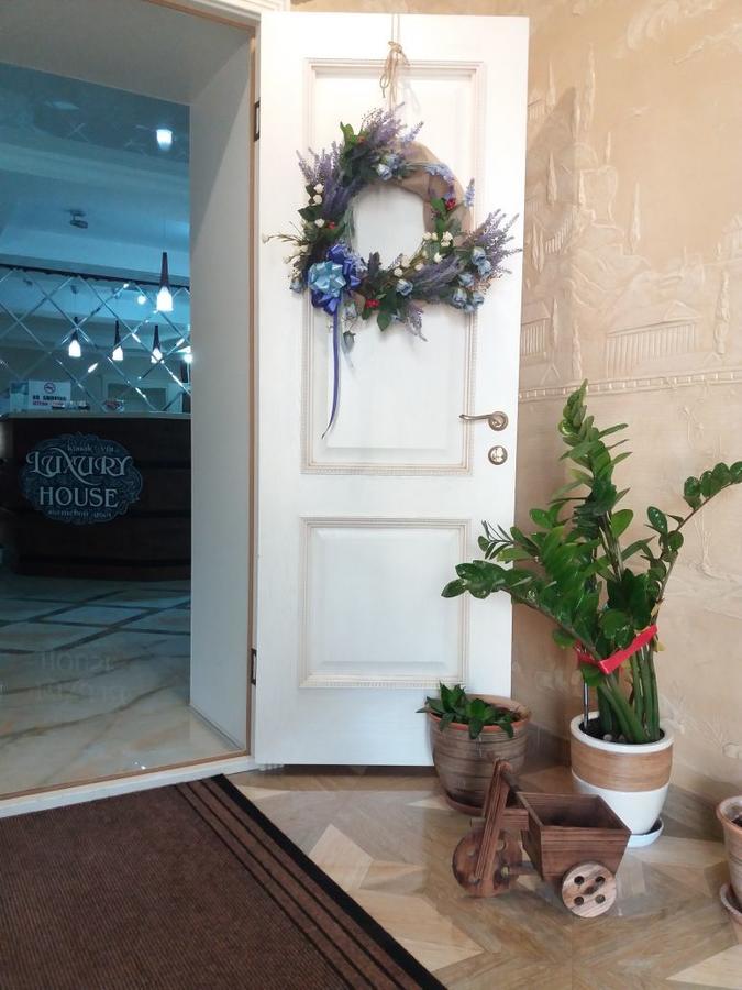Luxury House Hotel Shymkent Exterior foto